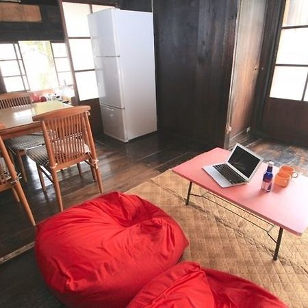 Shirakawa-Go Hostel Экстерьер фото