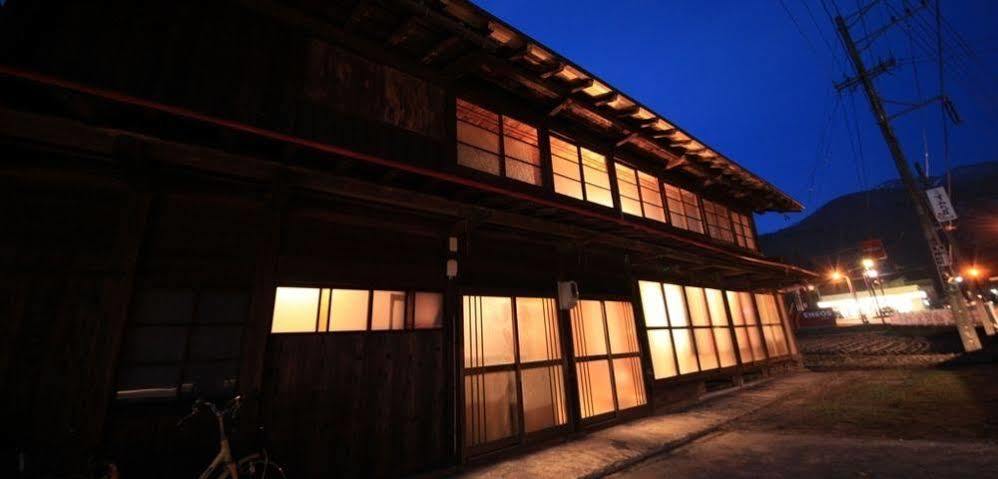 Shirakawa-Go Hostel Экстерьер фото